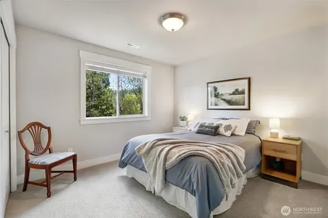 4720 NE 25th Street Renton WA 98059