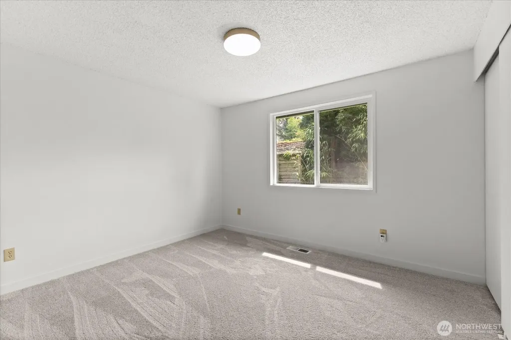 10803 Sterling Road Sedro Woolley WA 98284