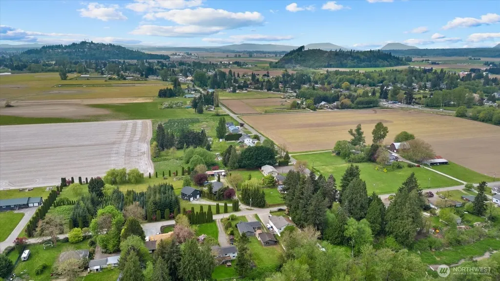 10803 Sterling Road Sedro Woolley WA 98284
