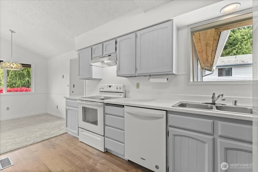 10803 Sterling Road Sedro Woolley WA 98284