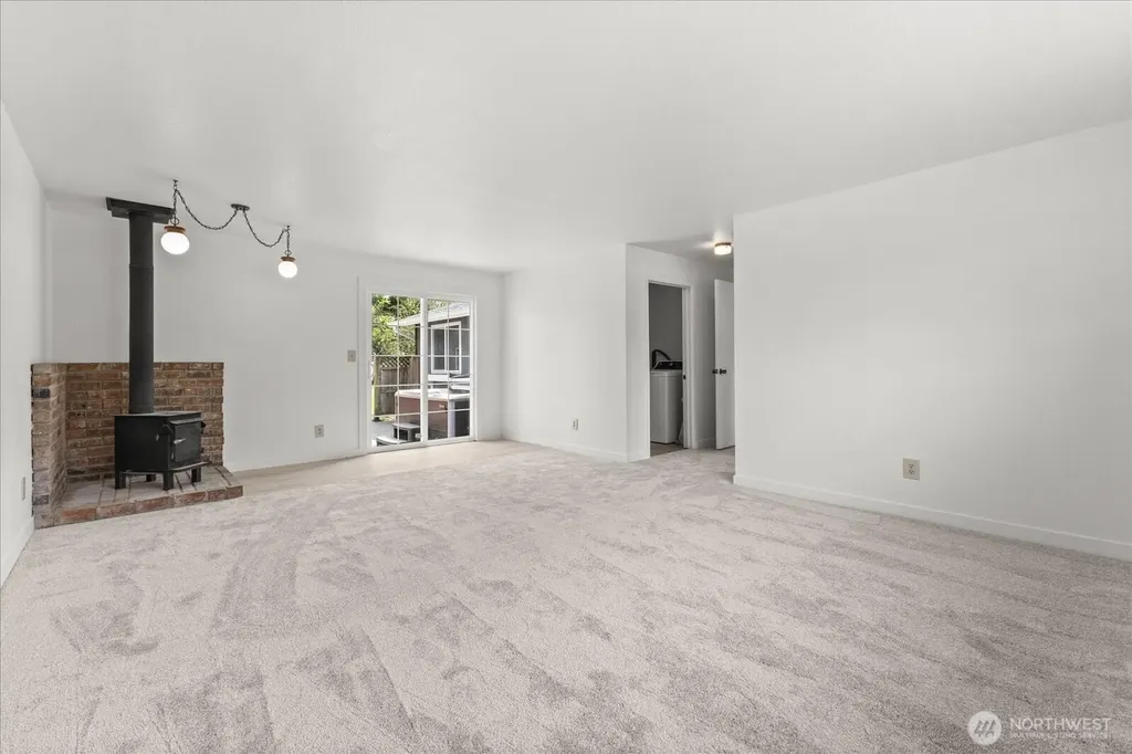 10803 Sterling Road Sedro Woolley WA 98284