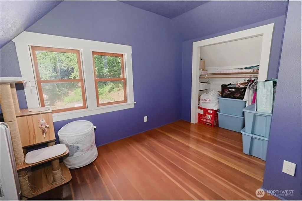 26 NE Washington Avenue Chehalis WA 98532