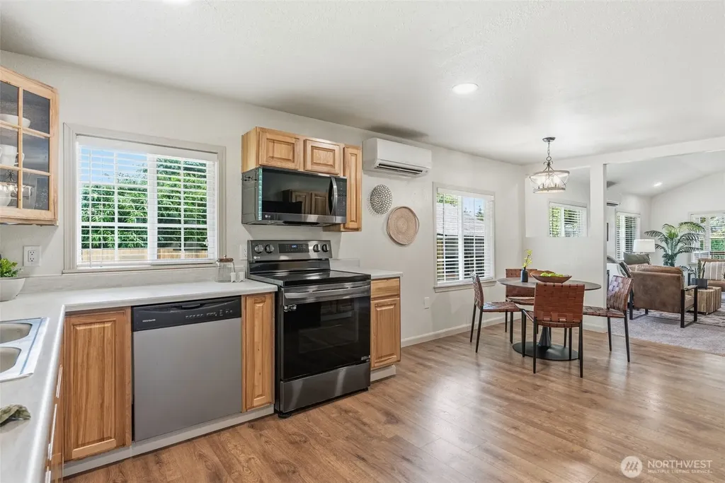 657 NW 10th Avenue Camas WA 98607