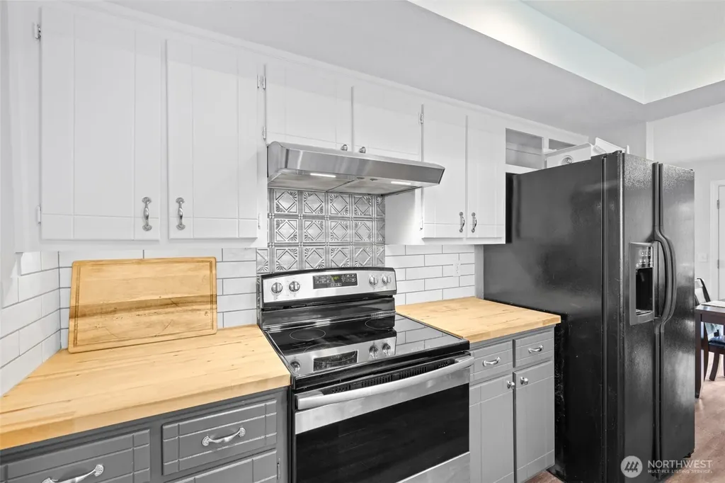 1507 S B Street Port Angeles WA 98363