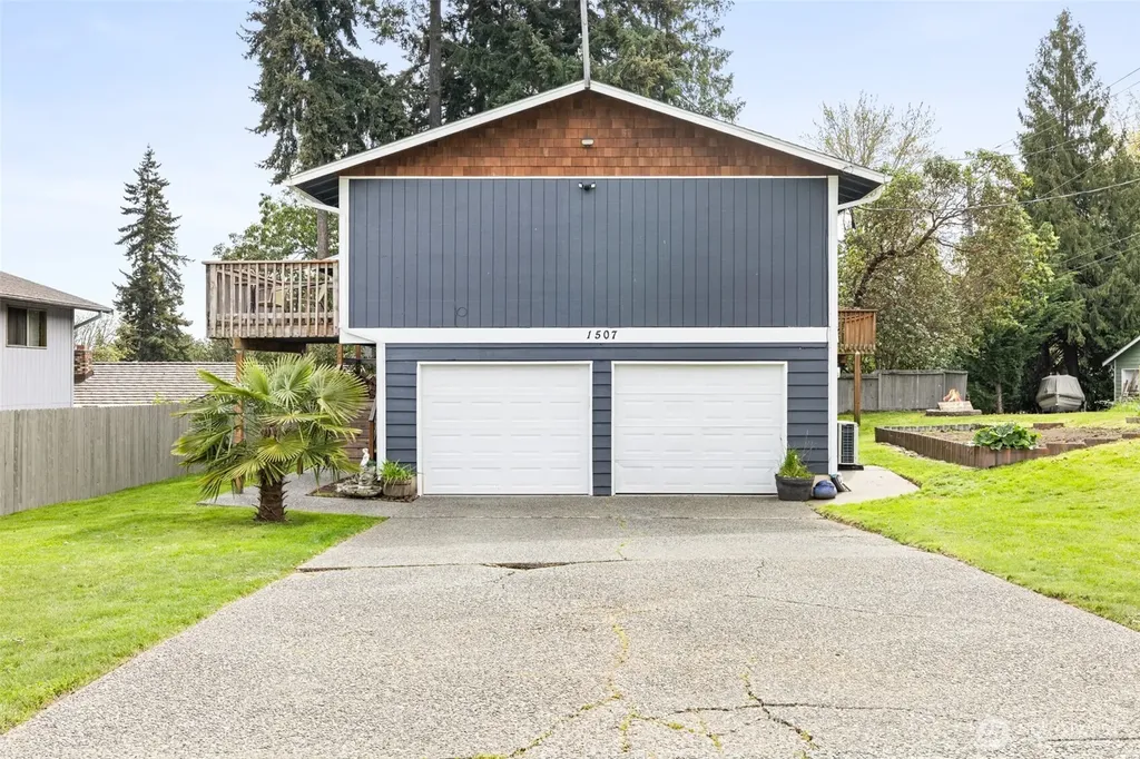 1507 S B Street Port Angeles WA 98363