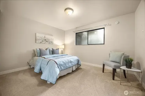 5101 NE 55th Street Seattle WA 98105