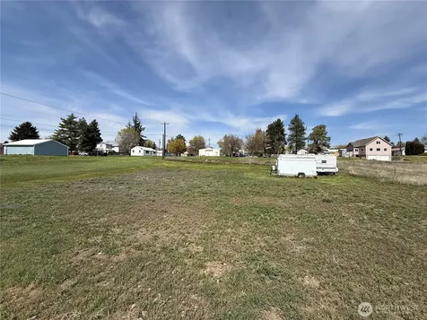 400 E Pine Street Waterville WA 98858
