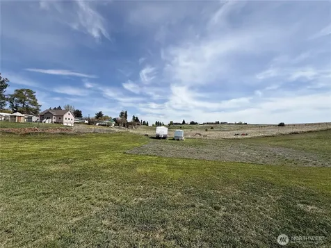 400 E Pine Street Waterville WA 98858