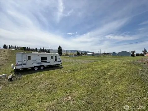400 E Pine Street Waterville WA 98858