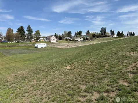 401 E Willow Street Waterville WA 98858