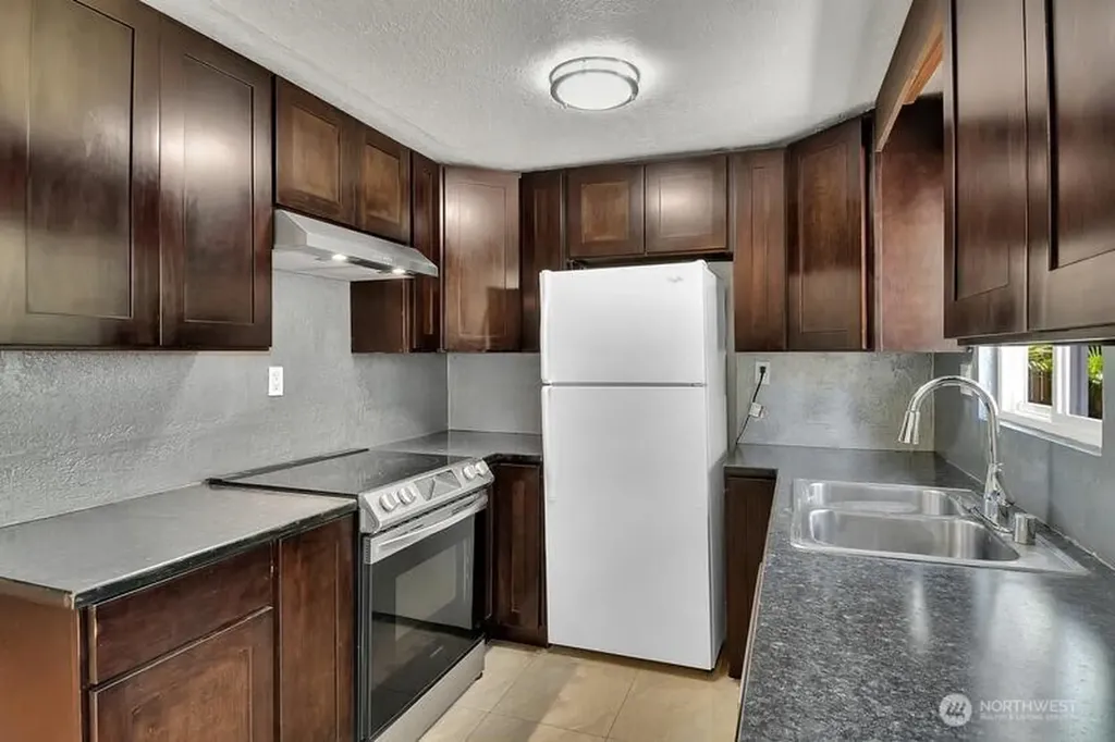 3214 95th Drive SE Lake Stevens WA 98258