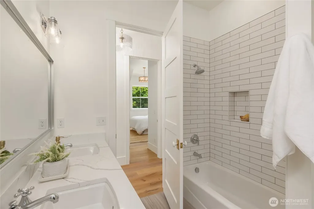 4948 NE North Tolo Road Bainbridge Island WA 98110