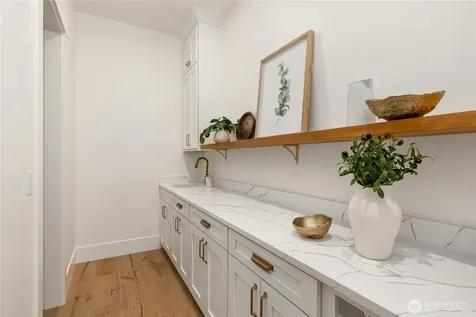 4948 NE North Tolo Road Bainbridge Island WA 98110