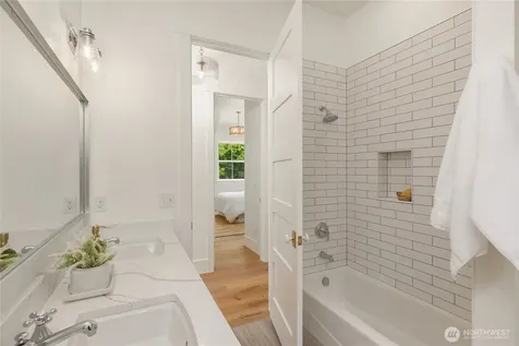 4948 NE North Tolo Road Bainbridge Island WA 98110