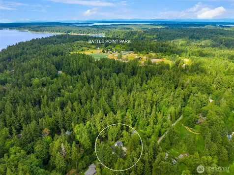 4948 NE North Tolo Road Bainbridge Island WA 98110