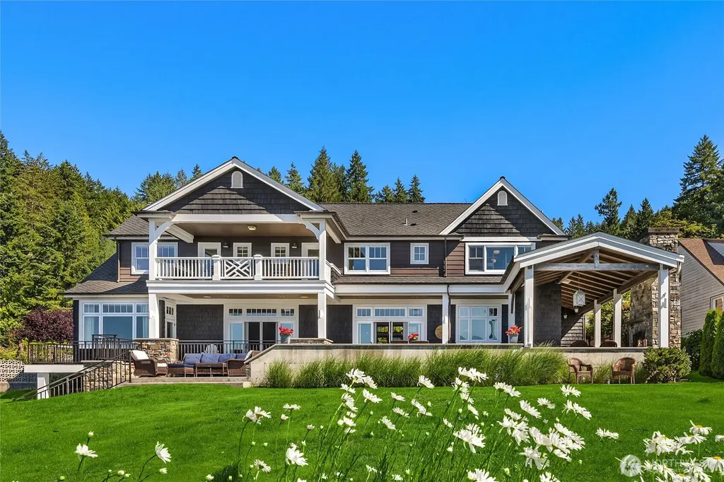 13282 Seabeck Hwy NW Seabeck WA 98380