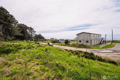 4776 Beach Lane Moclips WA 98562