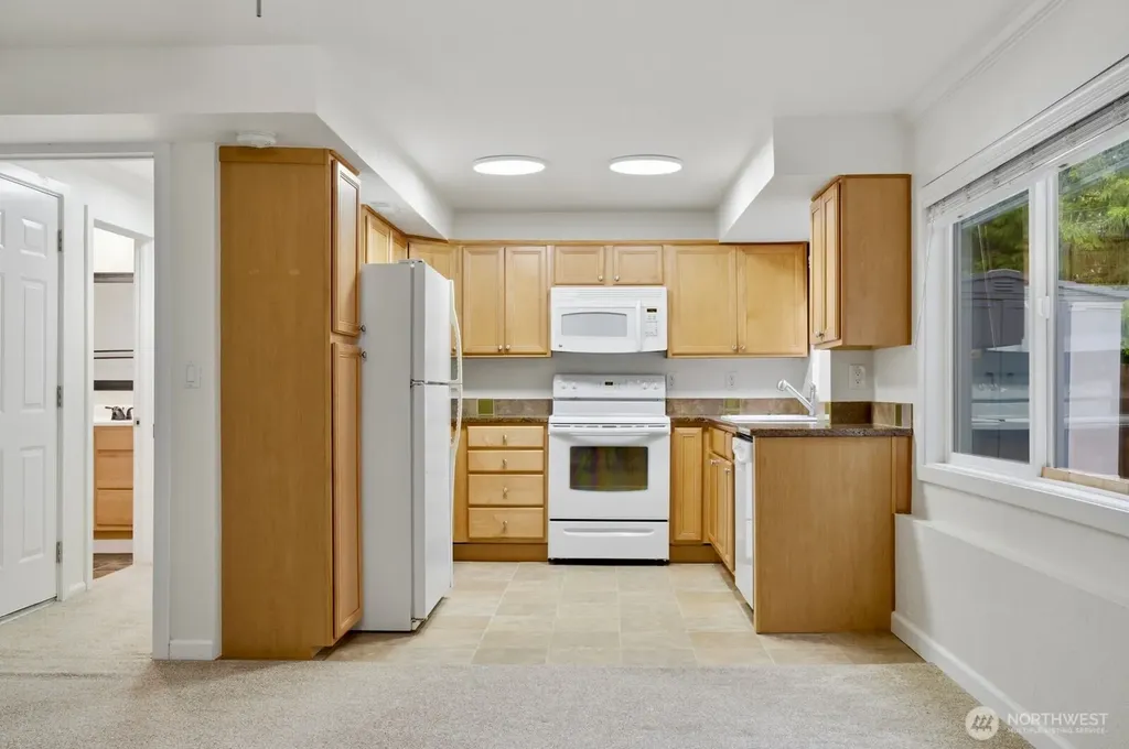20210 107th Avenue NE Bothell WA 98011