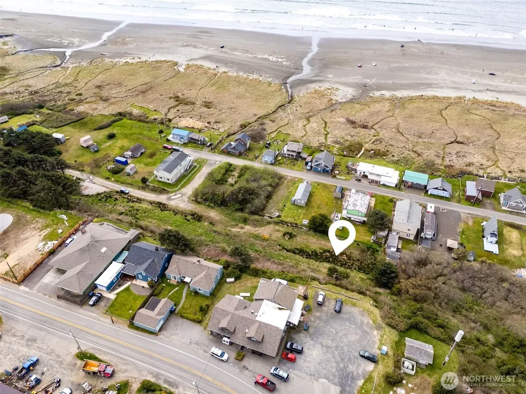 4788 Beach Lane Moclips WA 98562