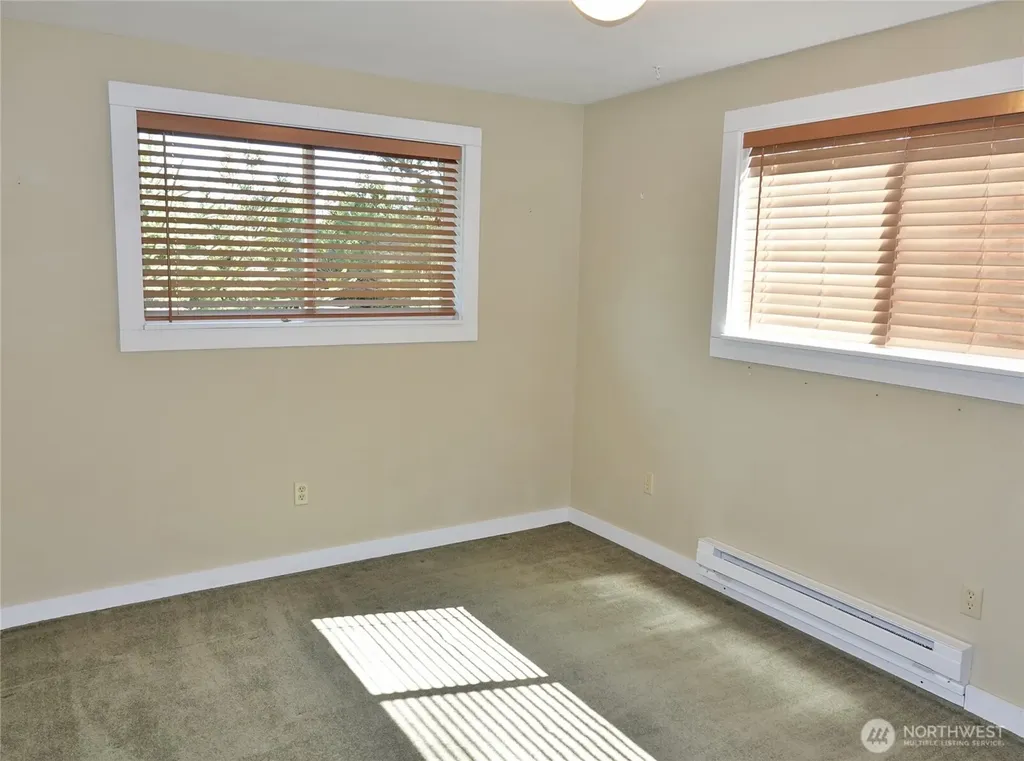 1056 Greenview Avenue SW Ocean Shores WA 98569