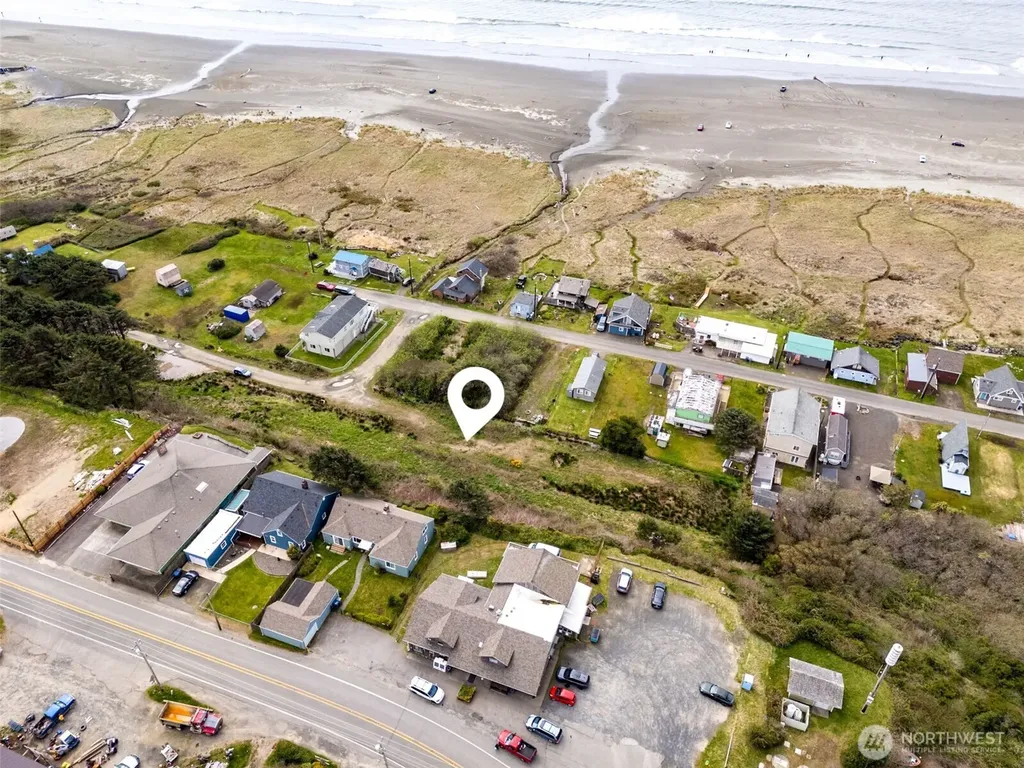 4784 Beach Lane Moclips WA 98562