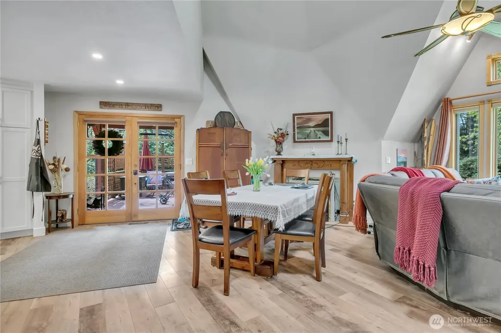 13722 88th Avenue Ct NW Gig Harbor WA 98329