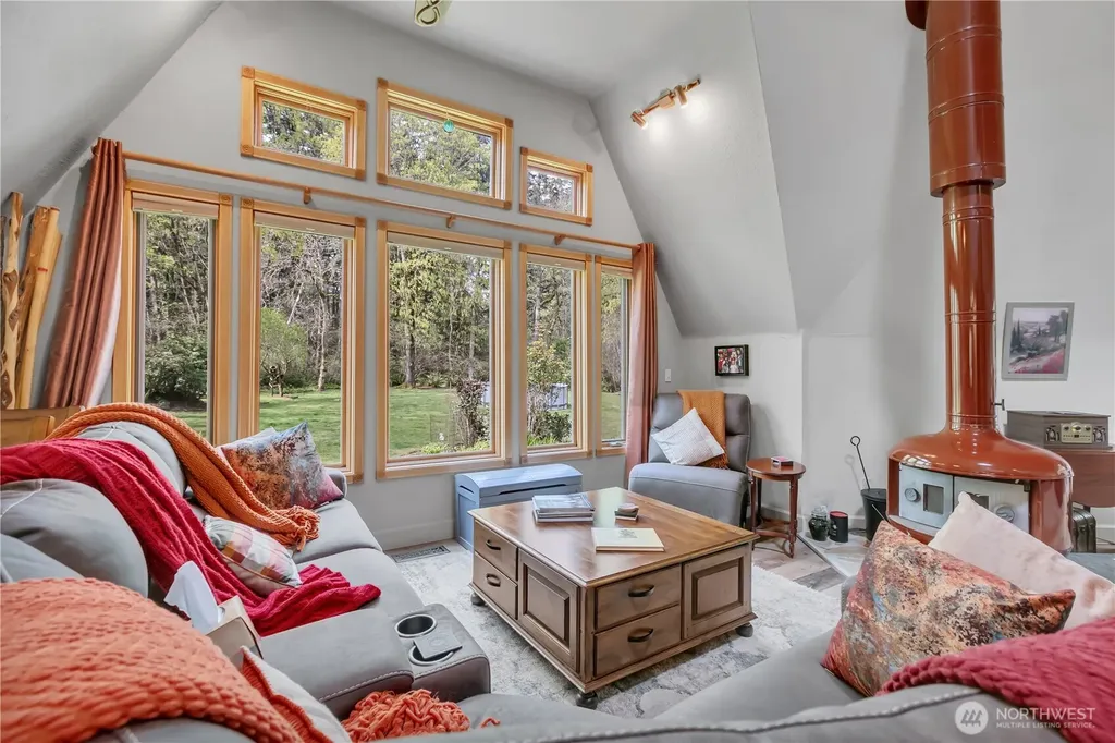 13722 88th Avenue Ct NW Gig Harbor WA 98329