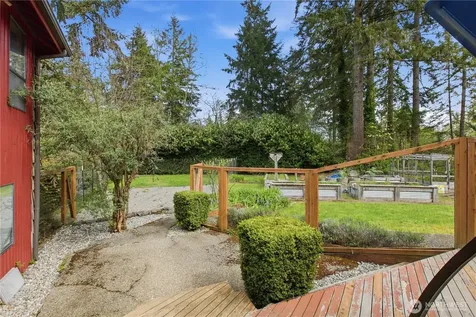 13722 88th Avenue Ct NW Gig Harbor WA 98329