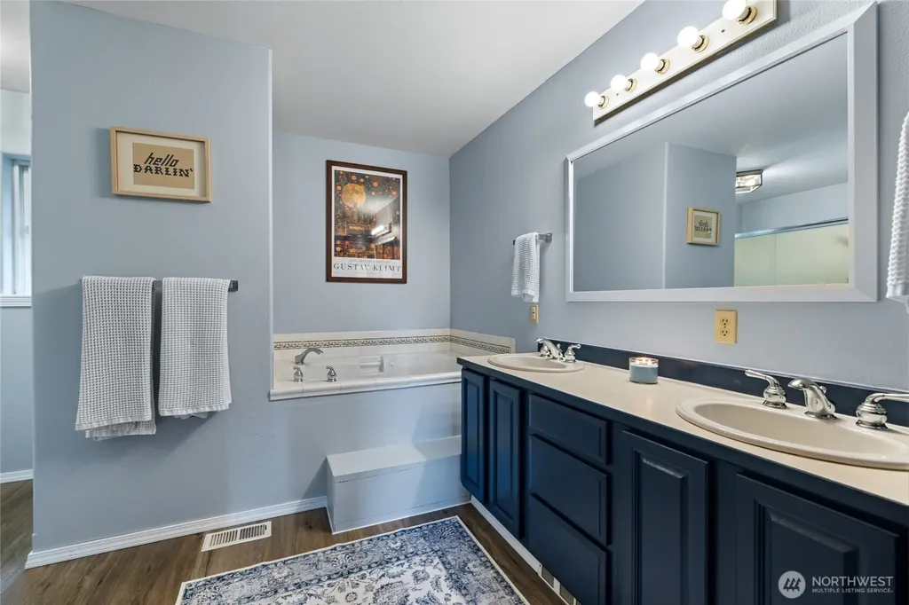 591 W Shelton Valley Road Shelton WA 98584