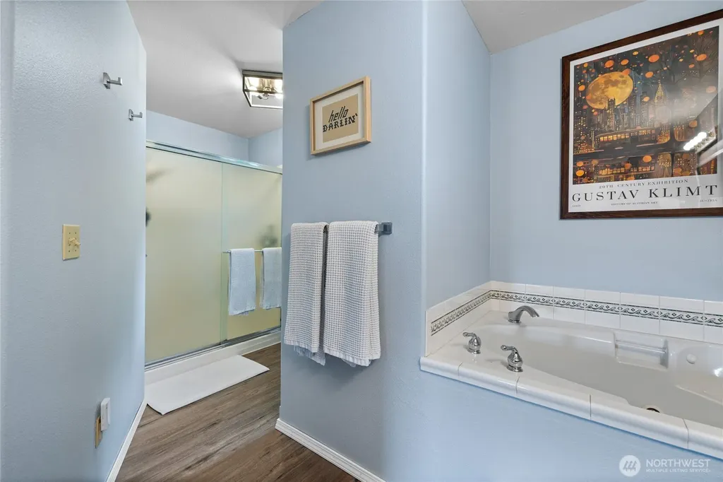 591 W Shelton Valley Road Shelton WA 98584