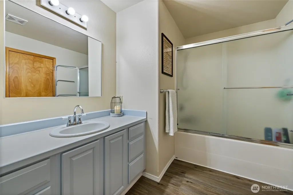 591 W Shelton Valley Road Shelton WA 98584