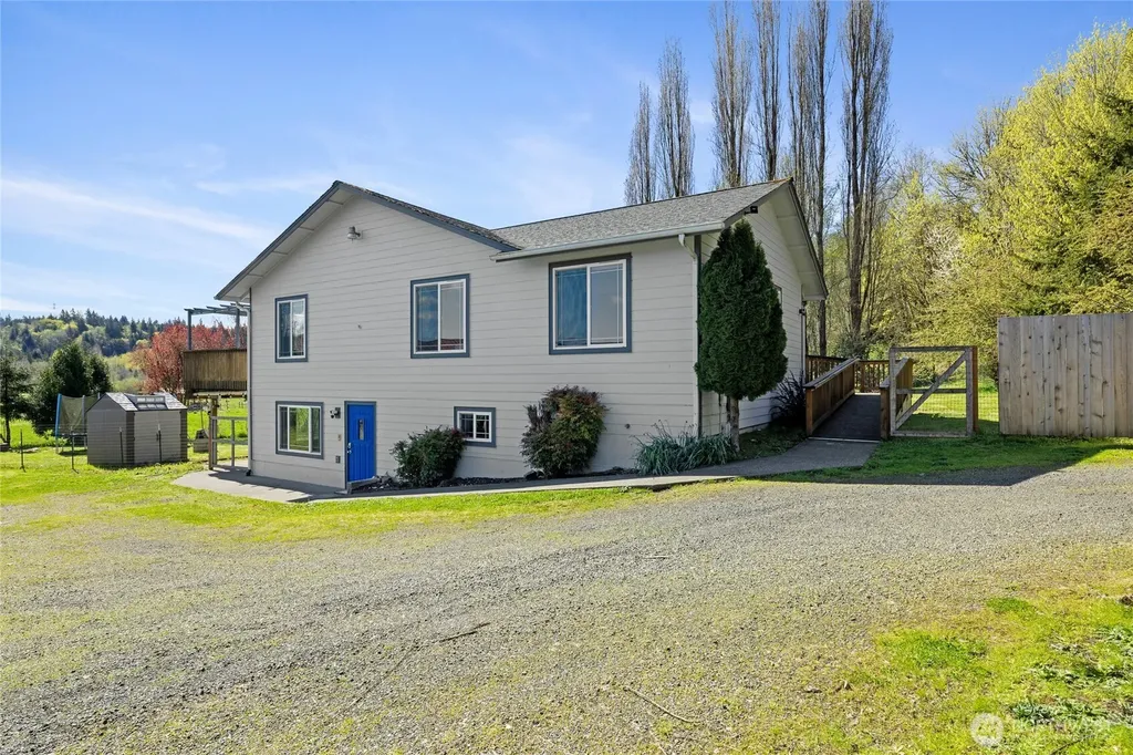 591 W Shelton Valley Road Shelton WA 98584