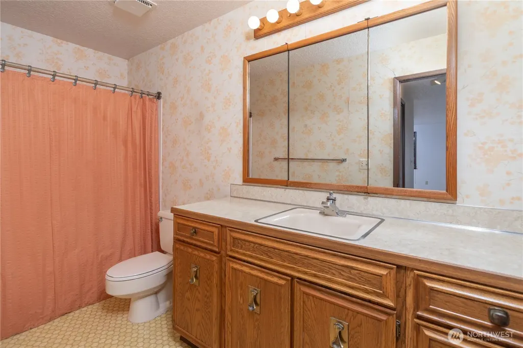 91 Drew Lane Port Ludlow WA 98365