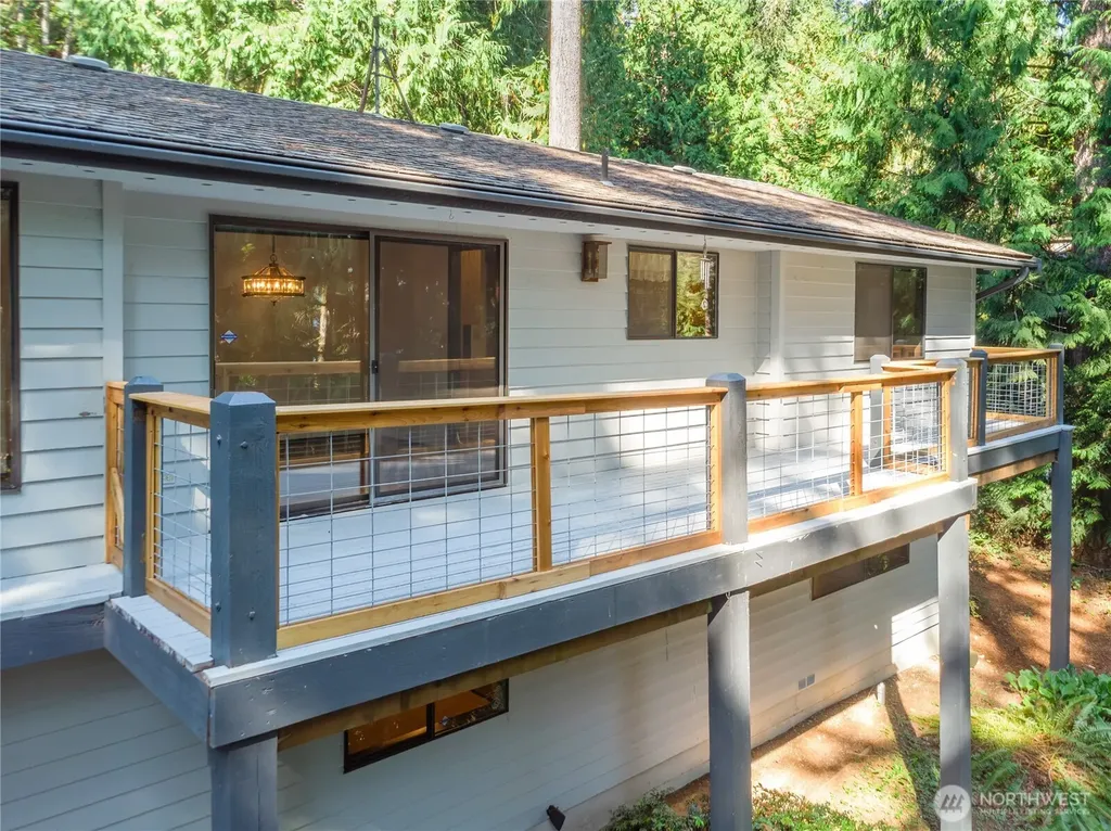 91 Drew Lane Port Ludlow WA 98365