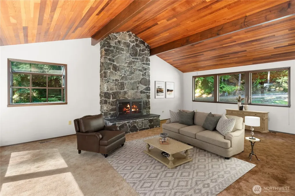 91 Drew Lane Port Ludlow WA 98365