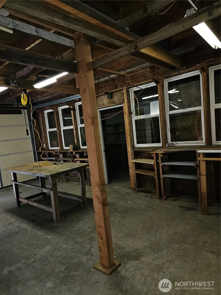 20 E Sunny Sands Road Cathlamet WA 98612