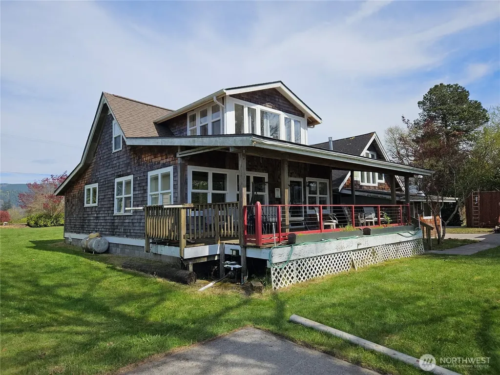 20 E Sunny Sands Road Cathlamet WA 98612