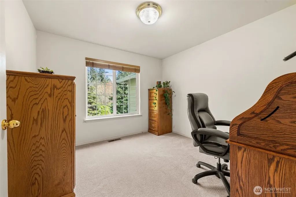 7137 Highlands Drive NE Olympia WA 98516