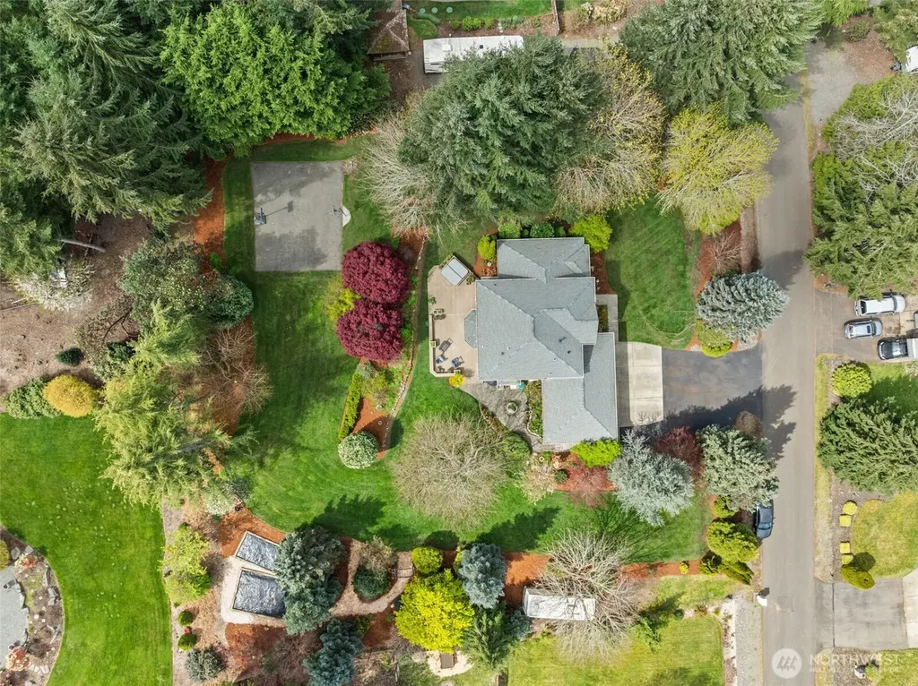 7137 Highlands Drive NE Olympia WA 98516