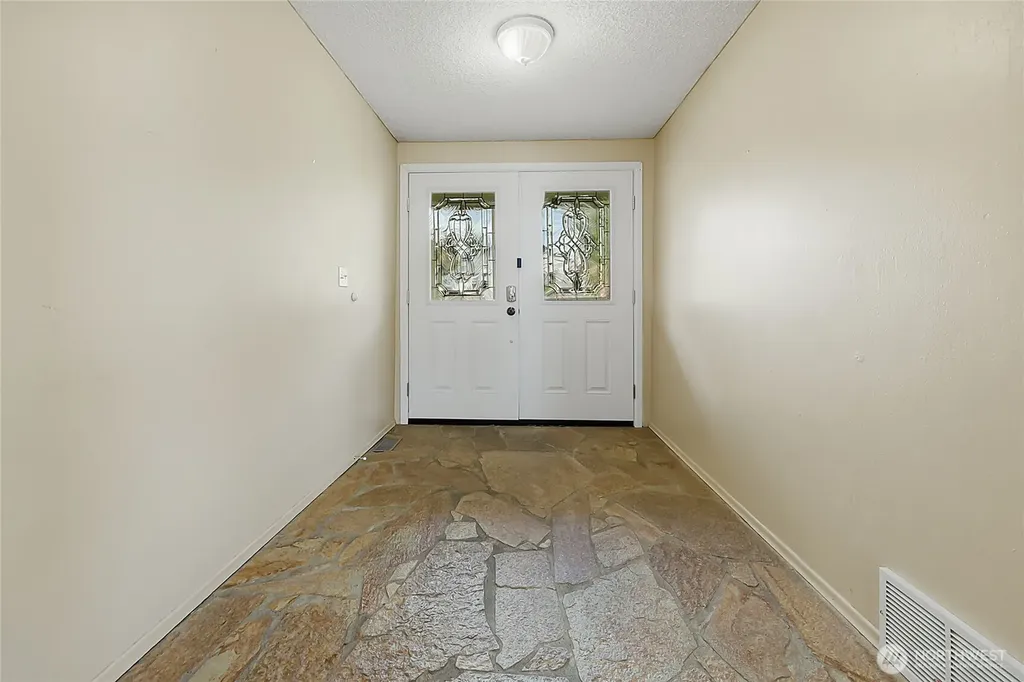 4032 Meridian Avenue N Marysville WA 98271