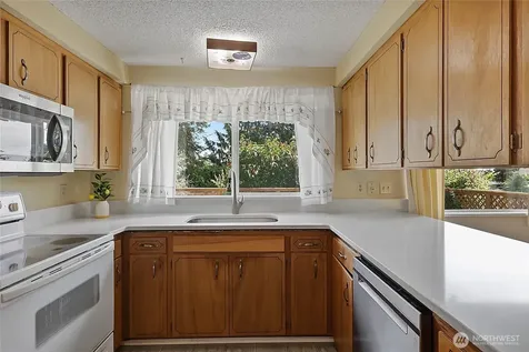 4032 Meridian Avenue N Marysville WA 98271