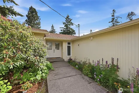 4032 Meridian Avenue N Marysville WA 98271