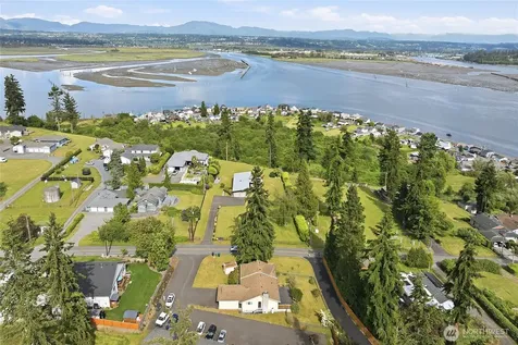 4032 Meridian Avenue N Marysville WA 98271
