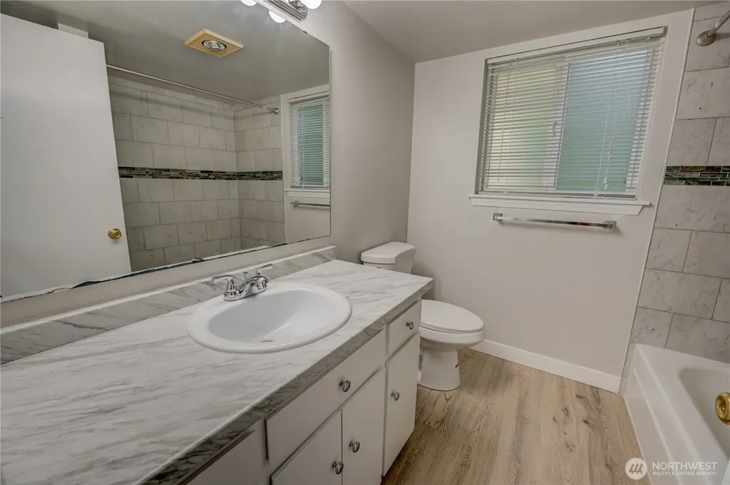 440 St Helens Avenue Tacoma WA 98402