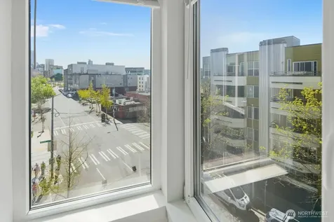 2440 Western Avenue Seattle WA 98121