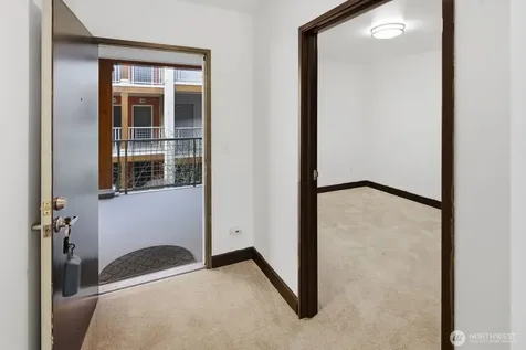 2440 Western Avenue Seattle WA 98121