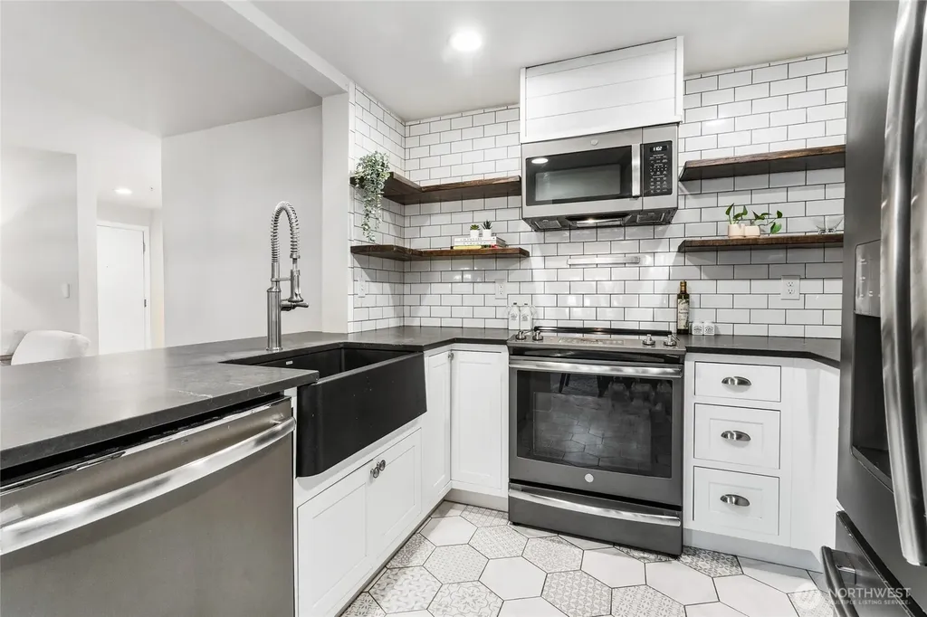 14007 NE 181st Street Woodinville WA 98072