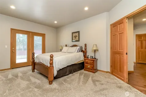 13418 159th Street Ct E Puyallup WA 98374