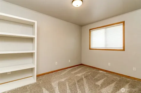 13418 159th Street Ct E Puyallup WA 98374