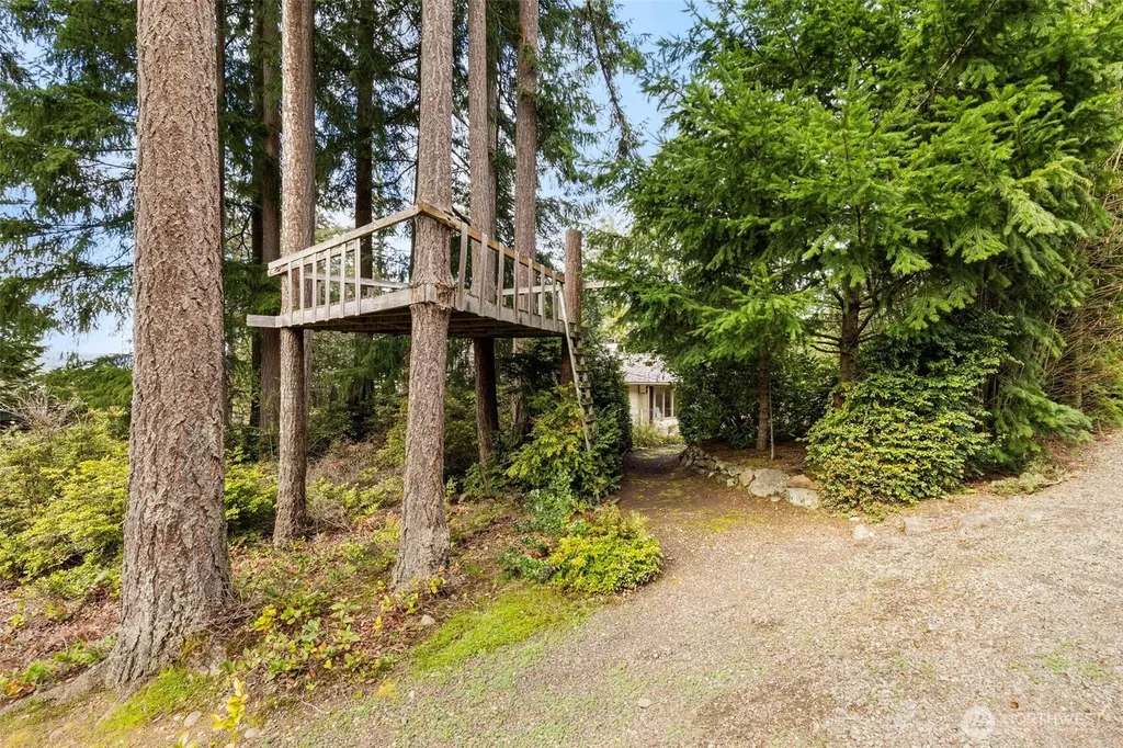 9428 Tracyton Boulevard NW Bremerton WA 98311